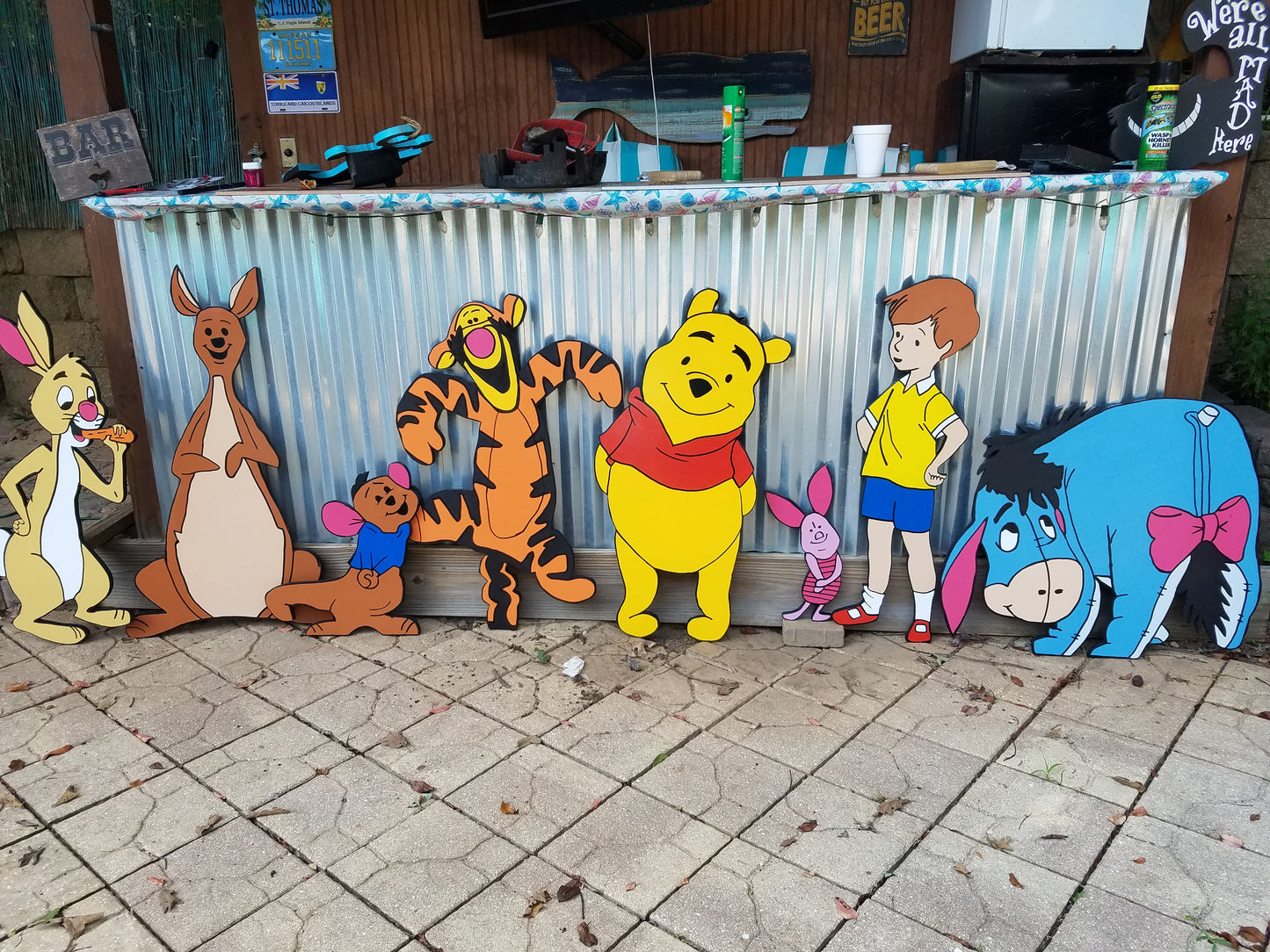 Pooh with Bee on Nose full set Life-size