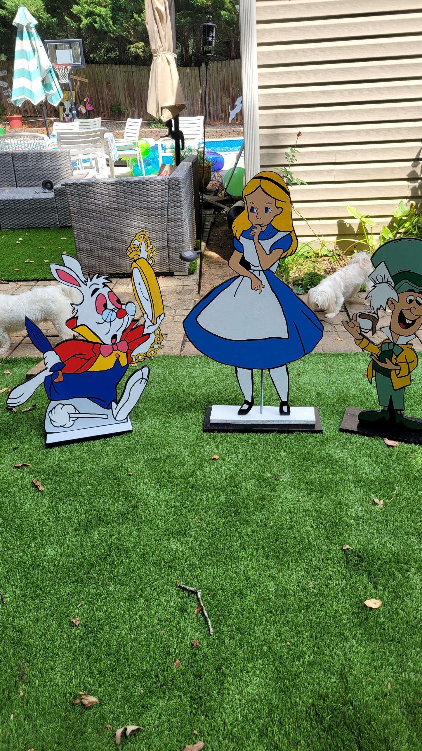 Alice, Mad Hatter, Rabbit yard art