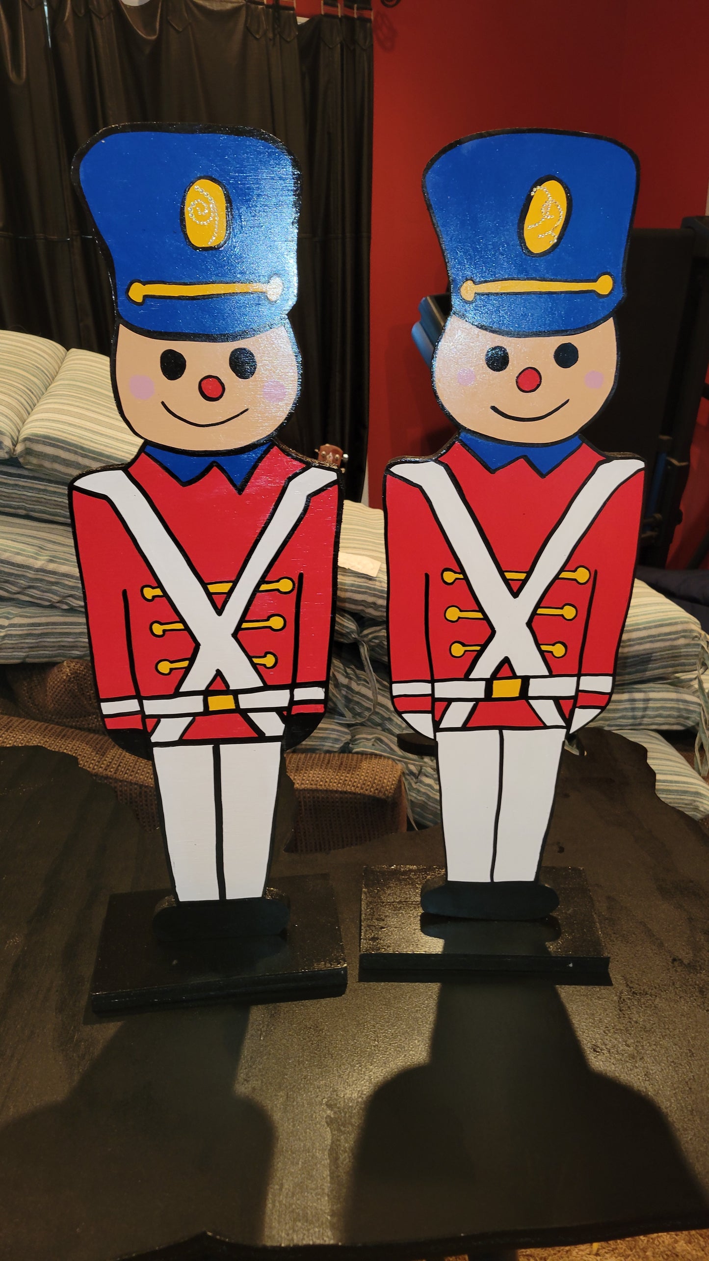 Toy soldiers, set of 2  Christmas yard art