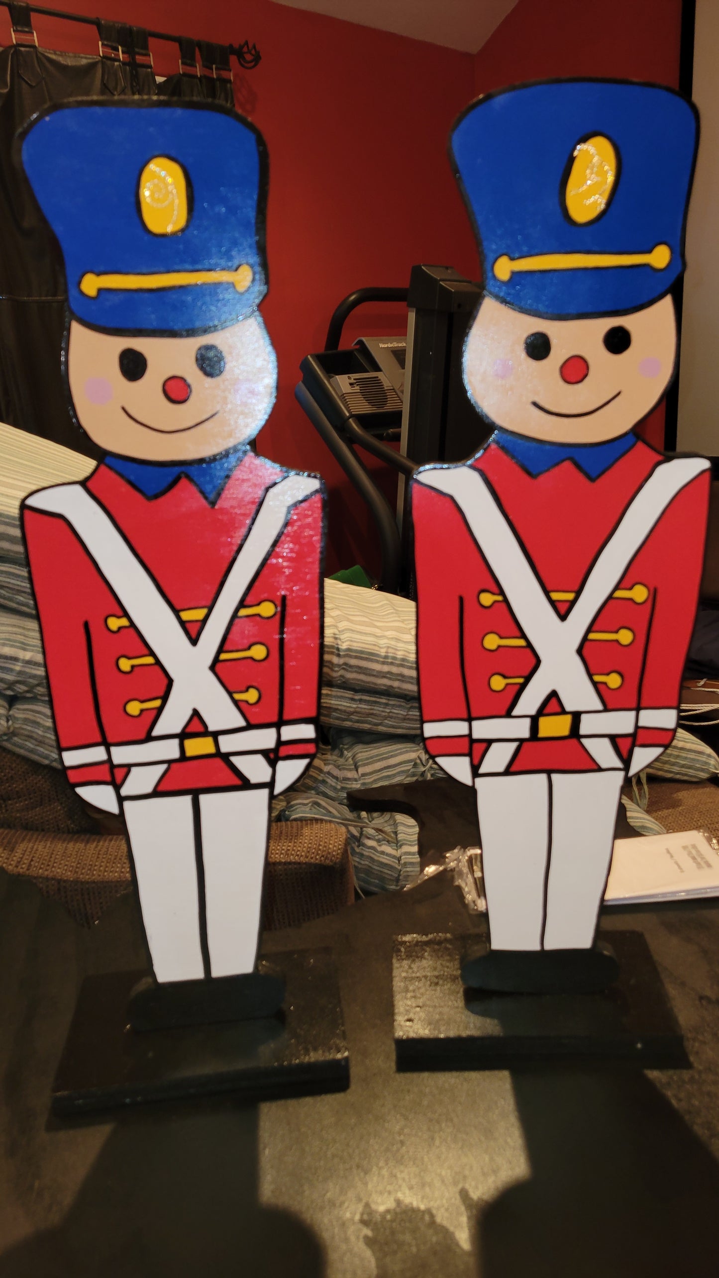 Toy soldiers, set of 2  Christmas yard art