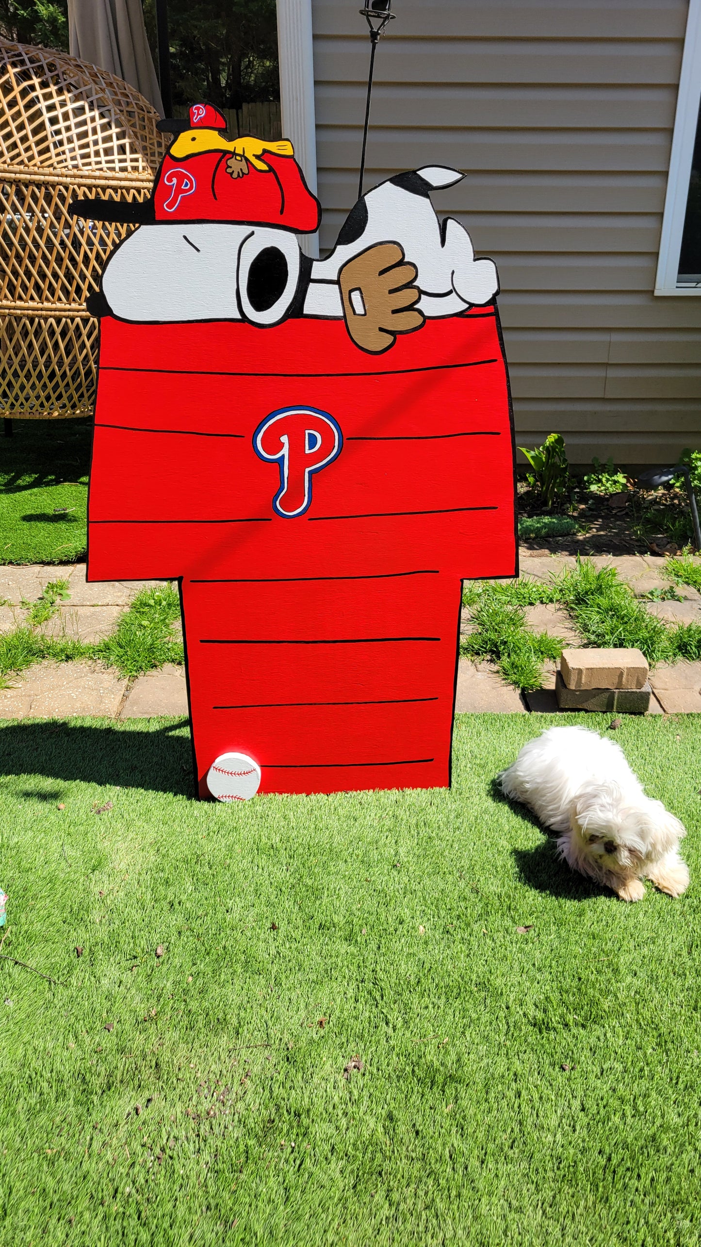 Snoopy game day lifesize